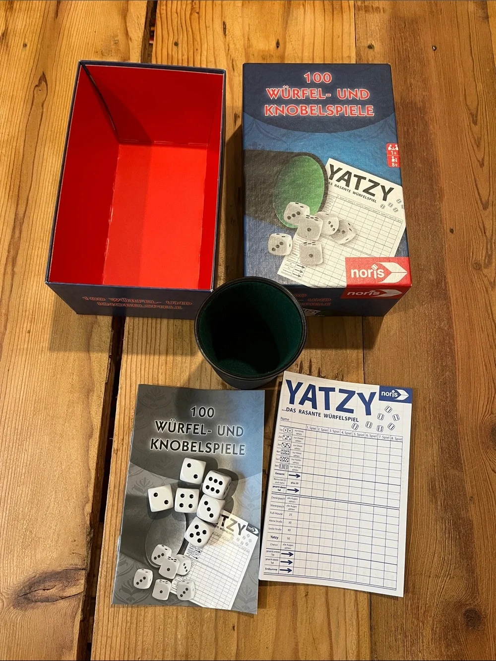 <German Language> Yatzy! Complete in Box with game pad